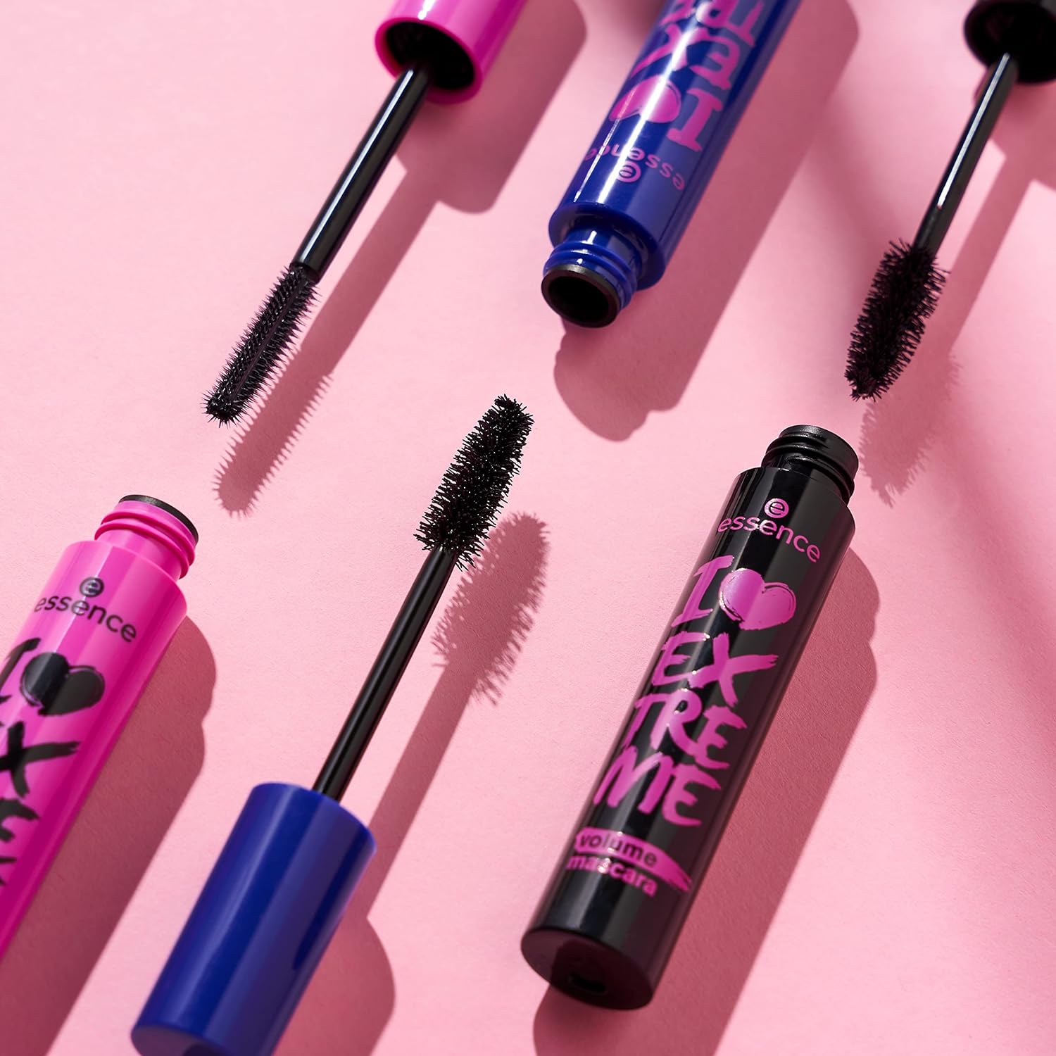 Essence I love extreme vol.masc. waterproof